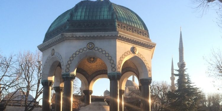 Ein kurzer Einblick in die Geschichte deutsch-türkischer Beziehungen
