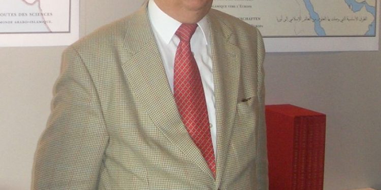 Kurze Biografie von Fuat Sezgin