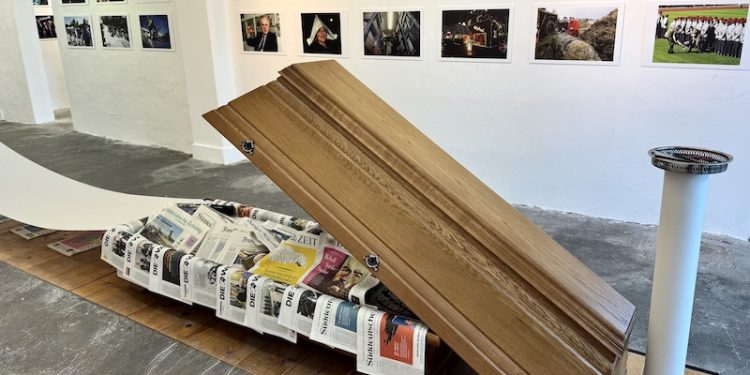 Tod der Sprache mit Printpresse und Buch? Tod der Sprache mit Printpresse und Buch?